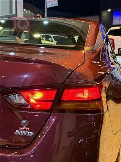 نيسان ألتيما